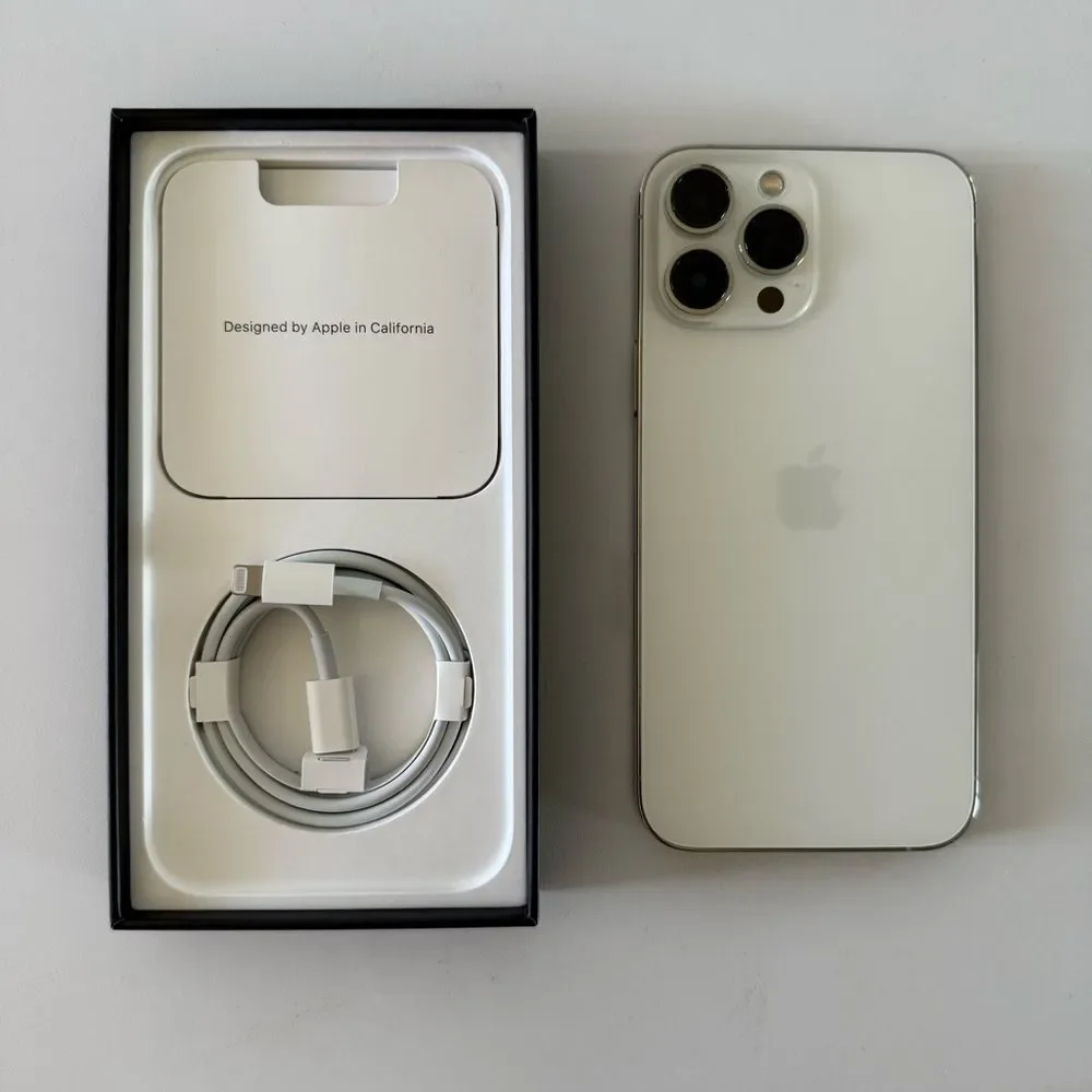APPLE iPhone 13 Pro Max - Silver 128 GB Unlocked